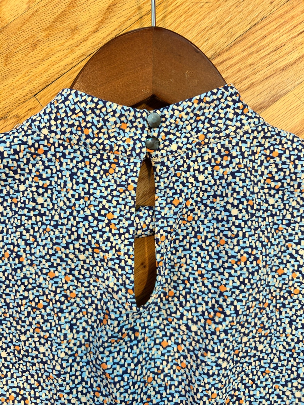 J. McLaughlin Blue Navy Orange Printed Top with 3/4 Length Sleeves - Picture 8 of 11